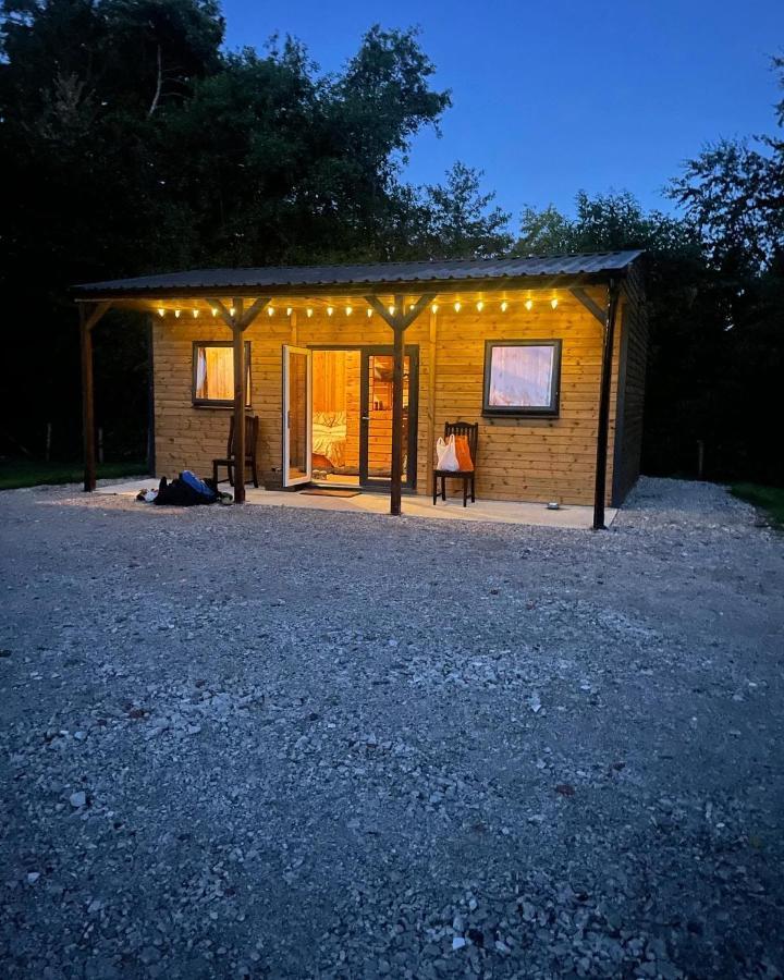 Kingfisher Cabin - Wild Escapes Wrenbury Off Grid Glamping - Ages 12 And Over Baddiley ภายนอก รูปภาพ